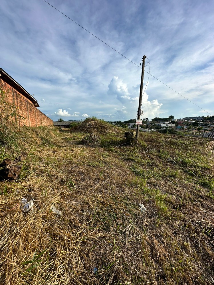 Vende-se excelente terreno na Marechal Rondon setor 07
