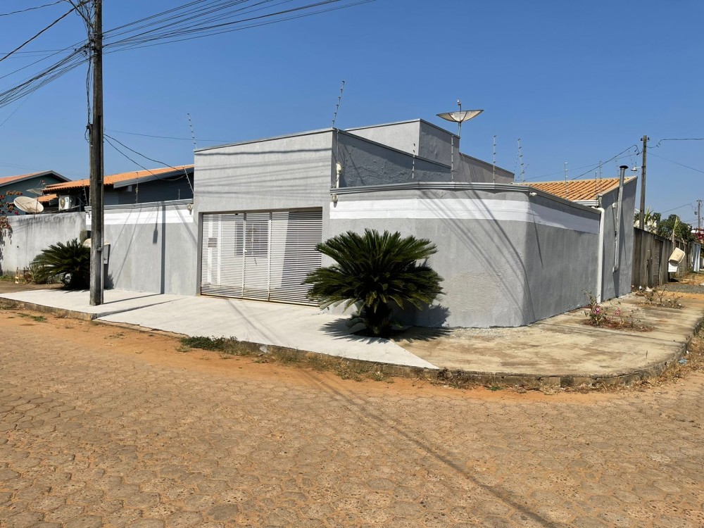 Vende-se e Aluga-se residência no Savana Park em Jaru