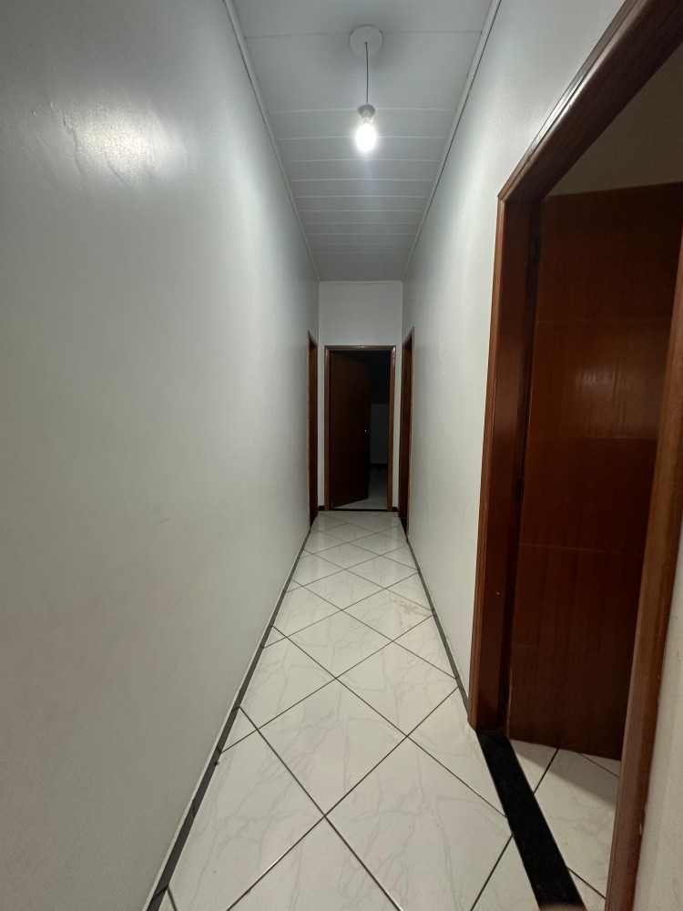 Vende-se Ótima Casa no Setor 1