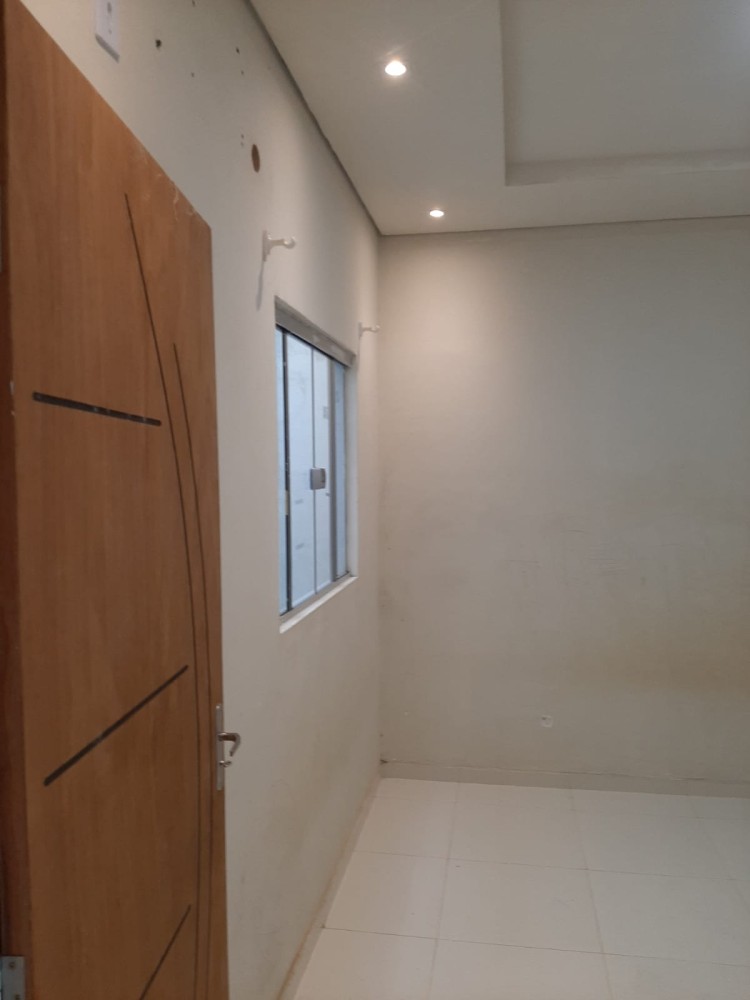 Vende-se ótima casa no Jardim dos Estados Vende-se ótima casa no Jardim dos Estados