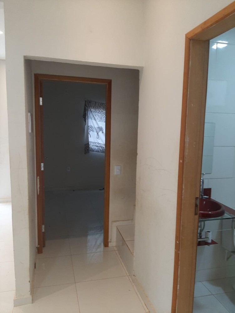 Vende-se ótima casa no Jardim dos Estados Vende-se ótima casa no Jardim dos Estados