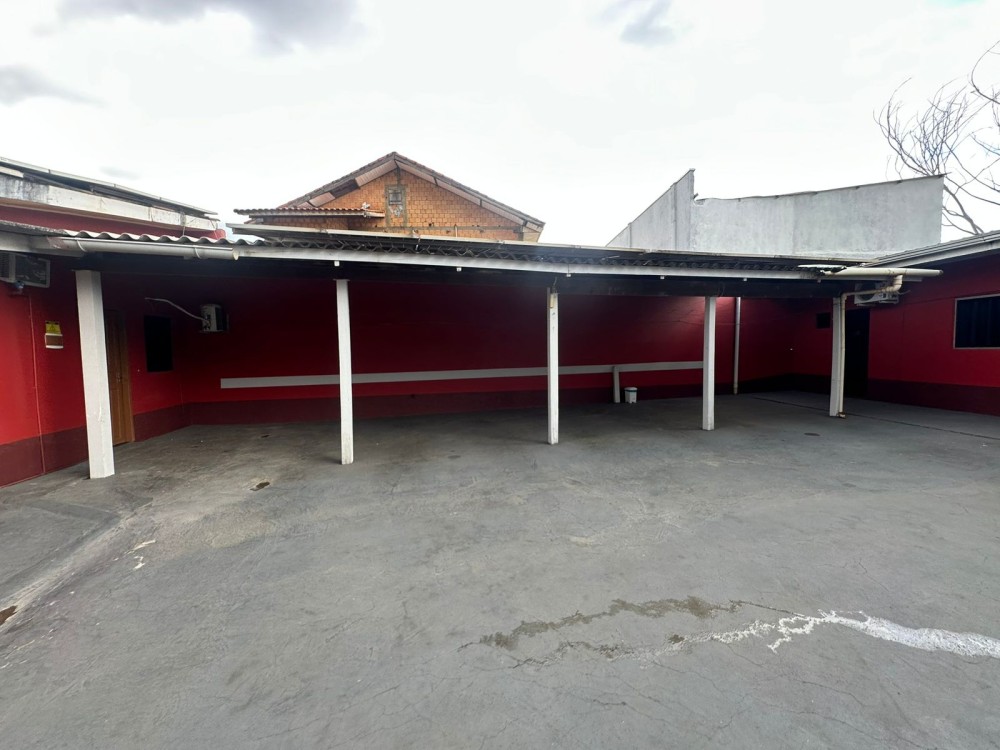 Oportunidade de negócio! Vende-se Hotel na Avenida J.K