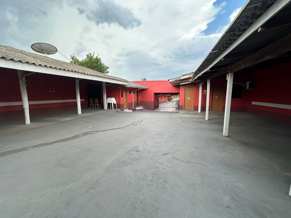 Oportunidade de negócio! Vende-se Hotel na Avenida J.K