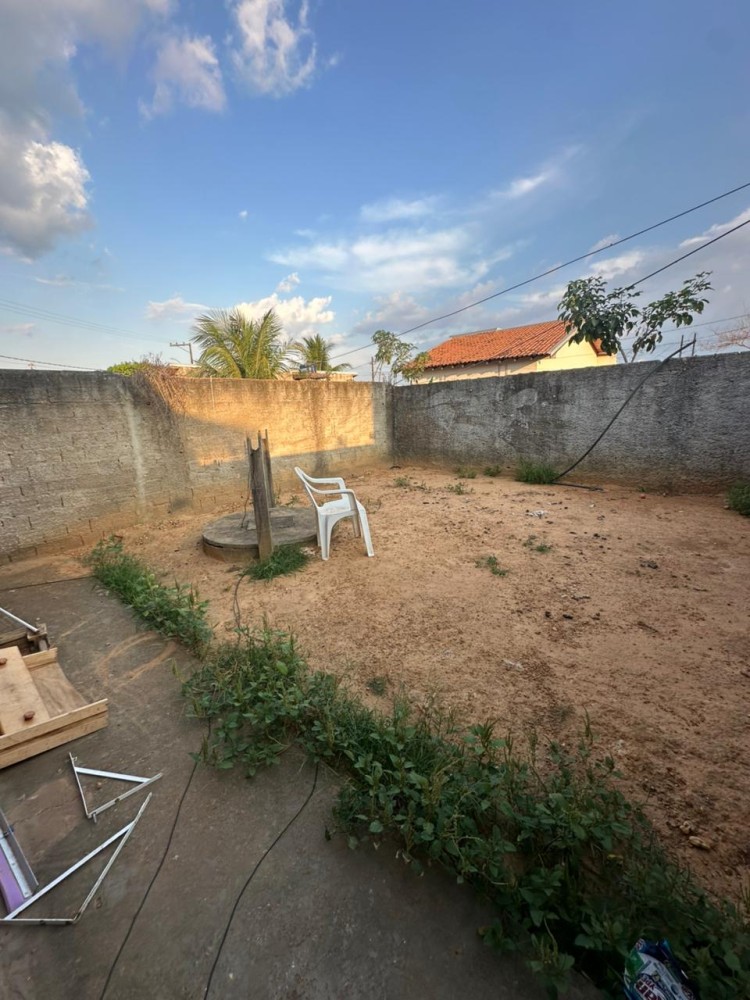 Aluga-se casa no Orleans próximo à Faculdade FIMCA em Jaru Aluga-se casa no Orleans próximo à Faculdade FIMCA em Jaru