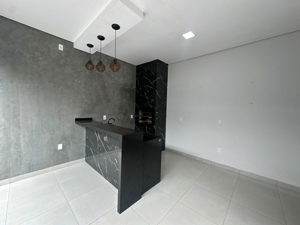 Aluga-se casa no Orleans próximo á fimca