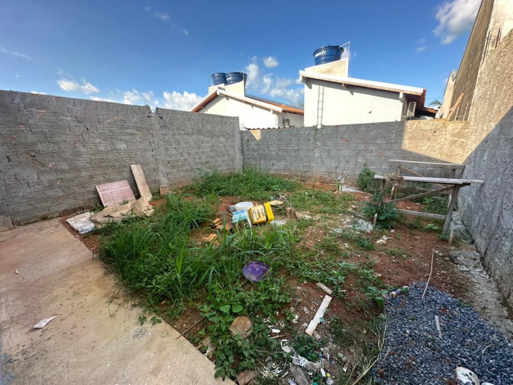 Vende-se ótima casa recém construída apta a financiamento Minha Casa Minha Vida