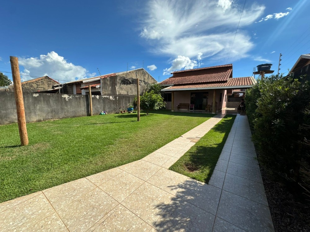 Vende-se casa no Jardim novo estado em Jaru