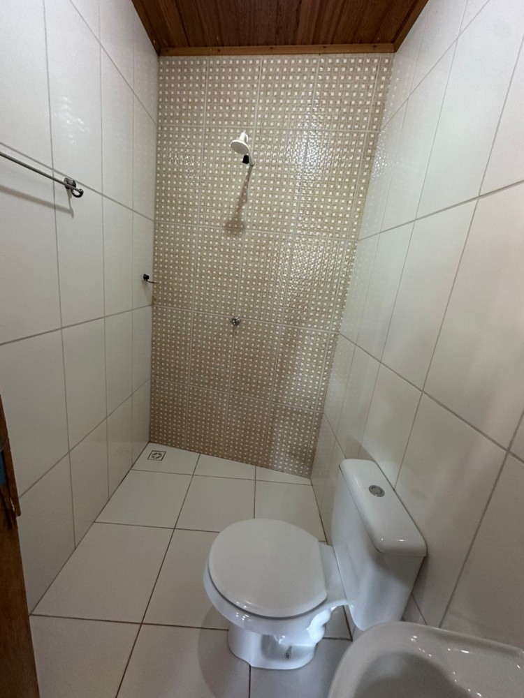 Vende-se casa no Jardim novo estado em Jaru