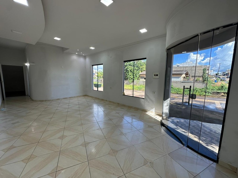 Aluga-se ponto comercial AV. padre Adolfo Rohl