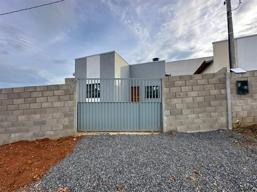 Vende-se ótima casa recém construída apta a financiamento Minha Casa Minha Vida