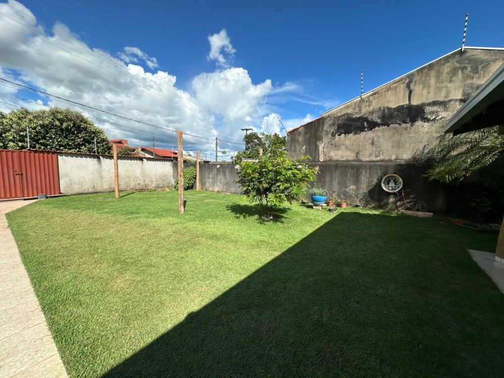 Vende-se casa no Jardim novo estado em Jaru