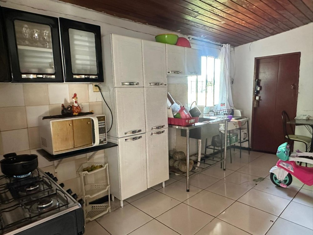 CASA A VENDA – 3 QUARTOS BEM LOCALIZADA SETOR 02 – JARU