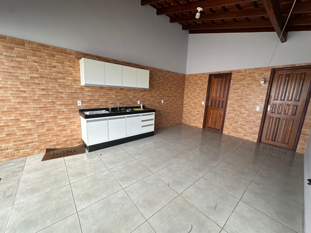 Vende-se casa no Savana Park