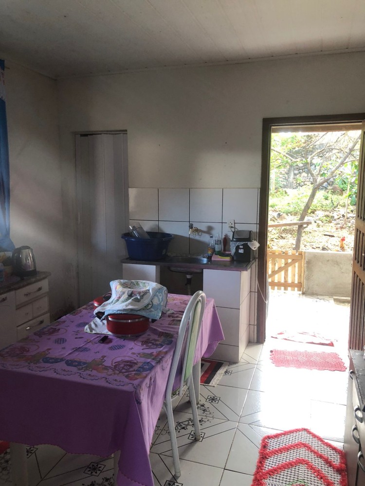 VENDE-SE CASA – SETOR 03 – 2 QUARTOS