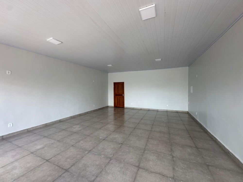 ALUGA-SE PONTO COMERCIAL – SETOR 02