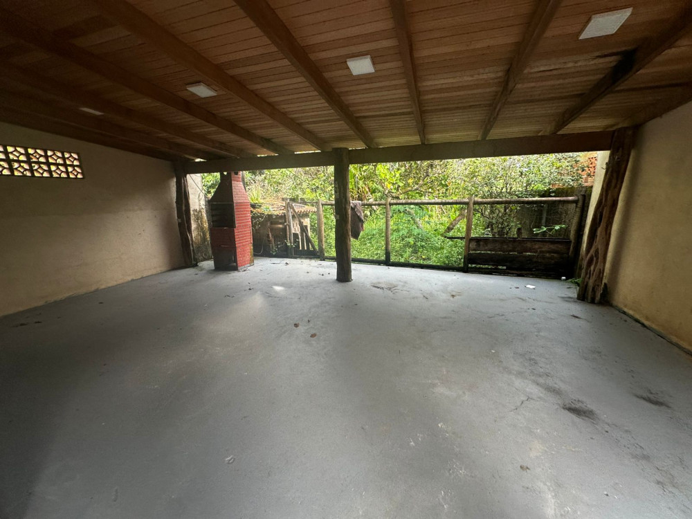 VENDE-SE CASA – 3 QUARTOS – SETOR 02